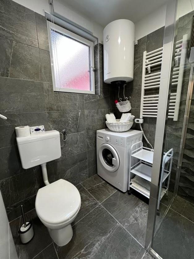 Apartman Plasse Rijeka Exterior foto