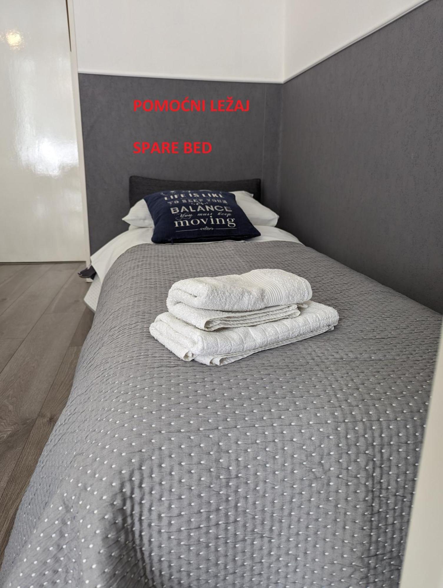 Apartman Plasse Rijeka Exterior foto